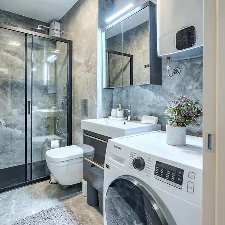 Luxury Modern North One Apartmán