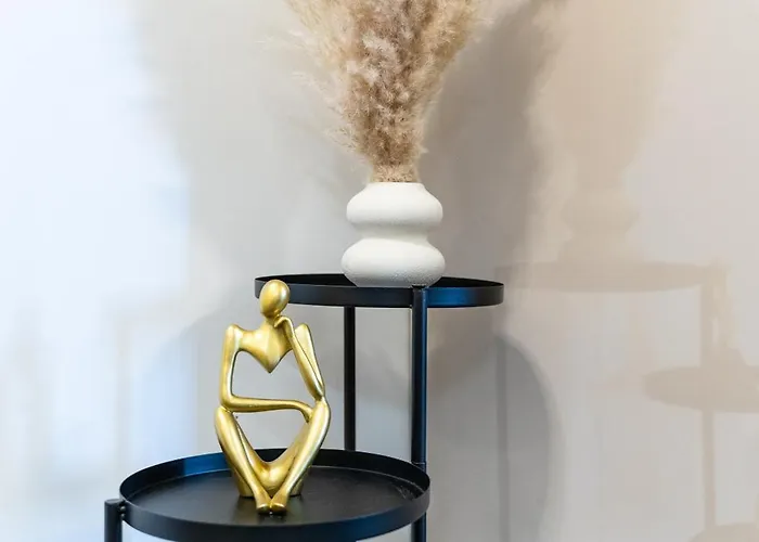 Luxury Modern North One