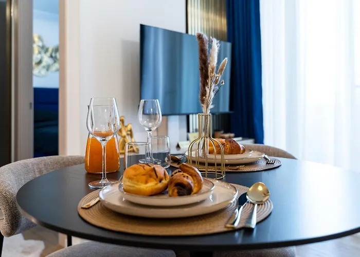 Apartment Luxury Modern North One Split