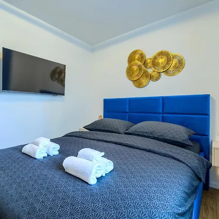 Luxury Modern North One Σπλιτ